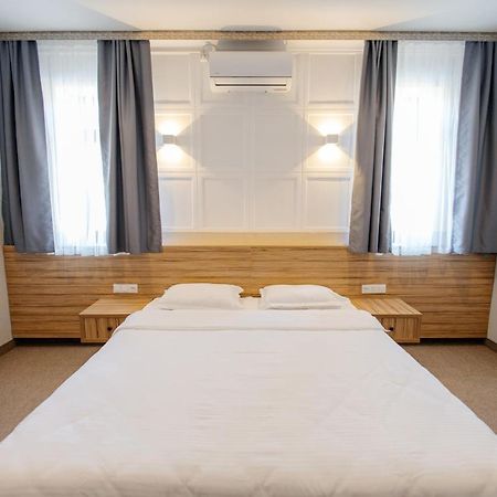 281 Hotel Bishkek Luaran gambar