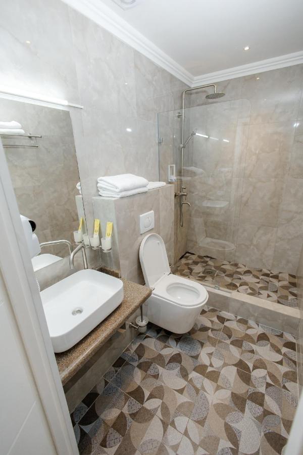 281 Hotel Bishkek Luaran gambar