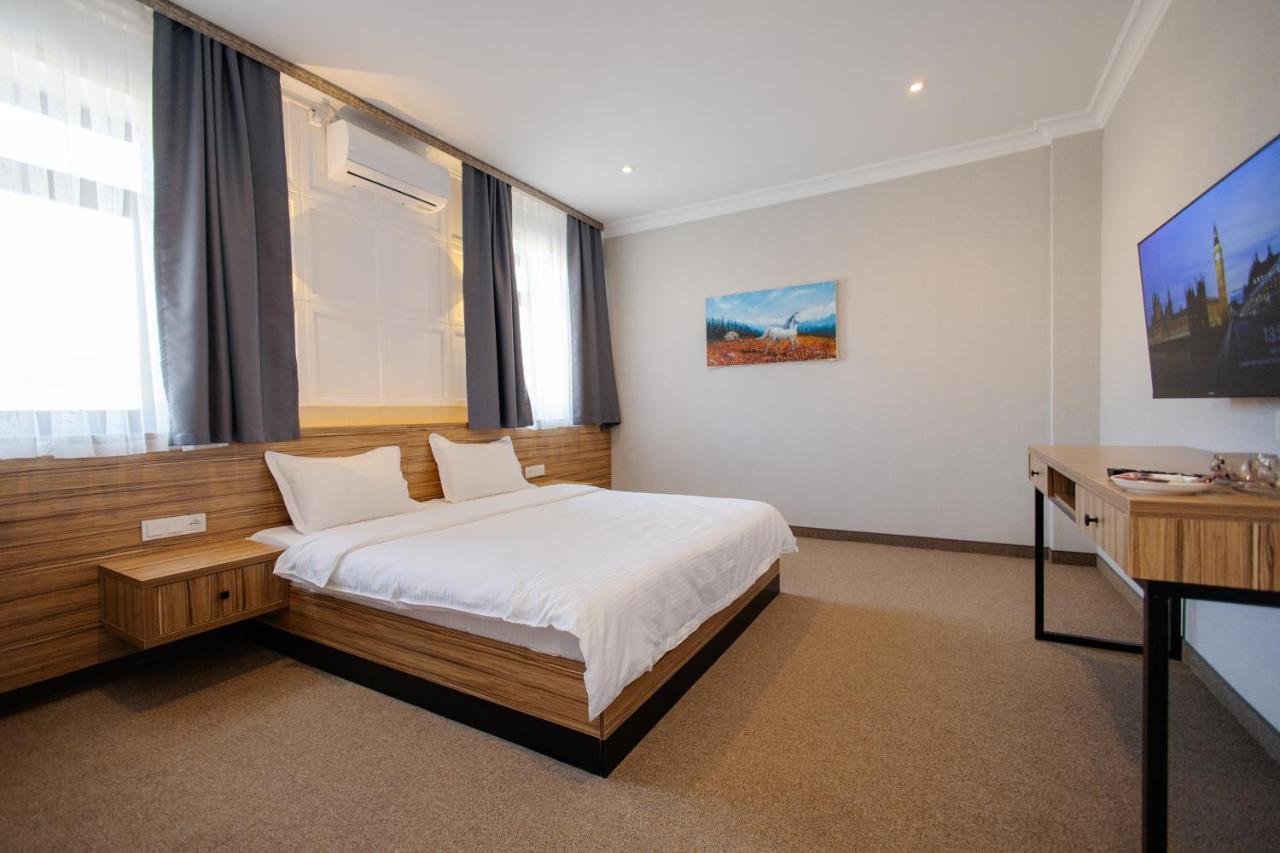 281 Hotel Bishkek Luaran gambar