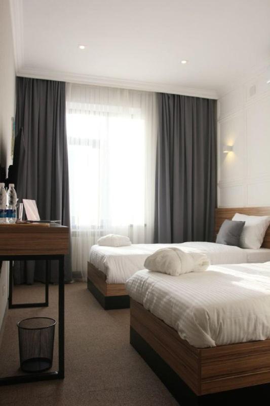 281 Hotel Bishkek Luaran gambar